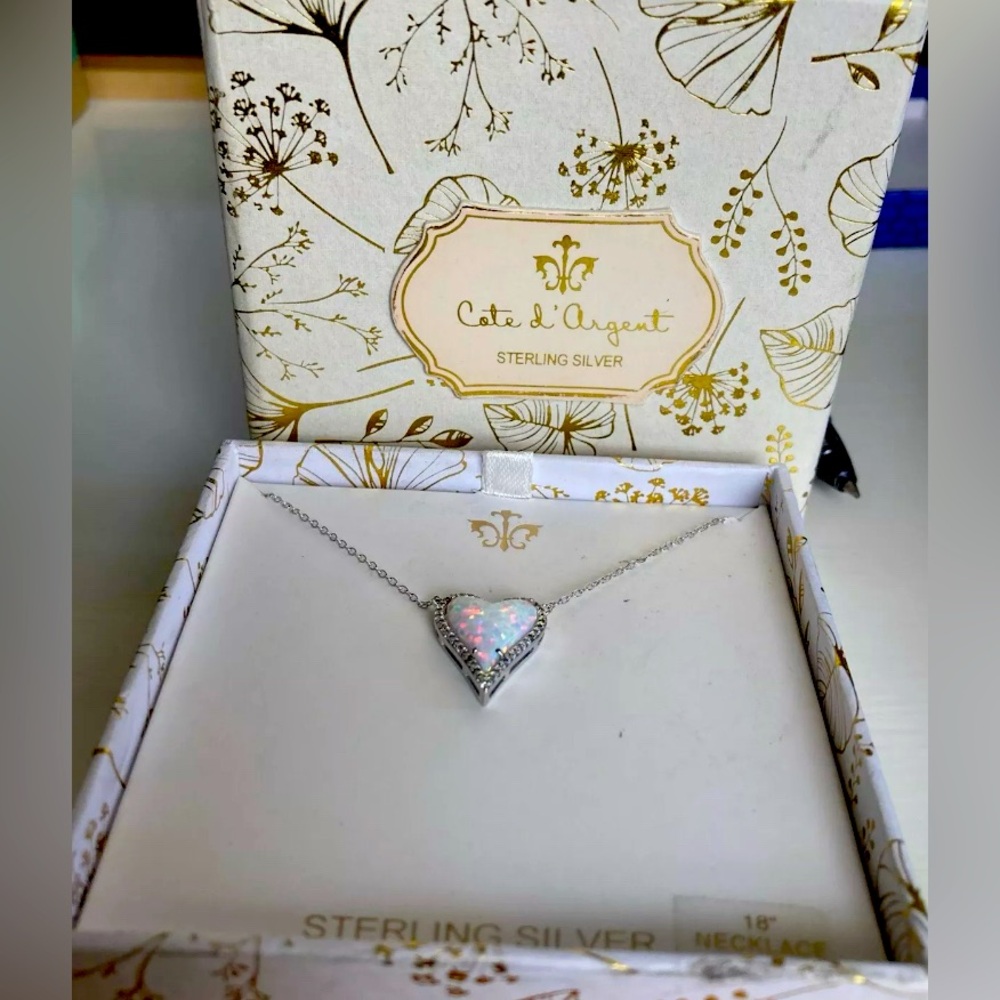 Estate auction 925 CN FZN Marked Silver Simulated Opal and Quartz Halo Heart